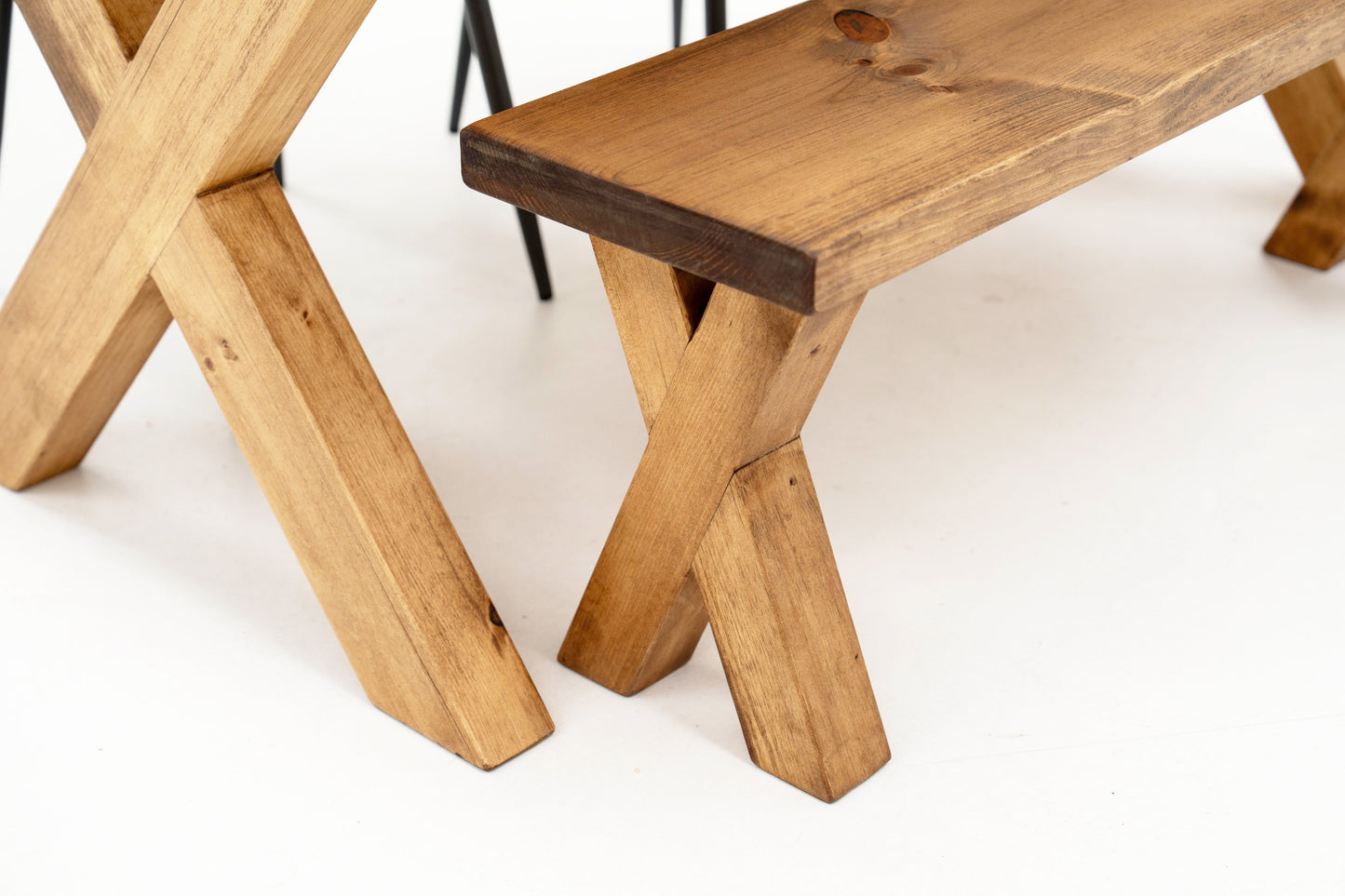 Marlow Solid Wood Dining TableI