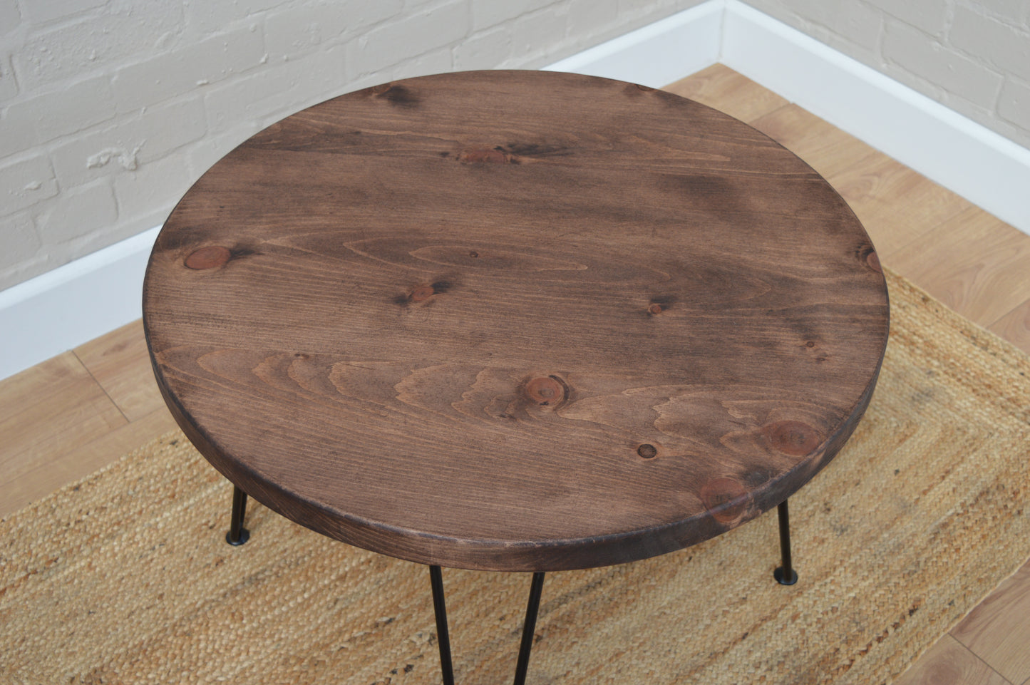 Minimalist Round Coffee table