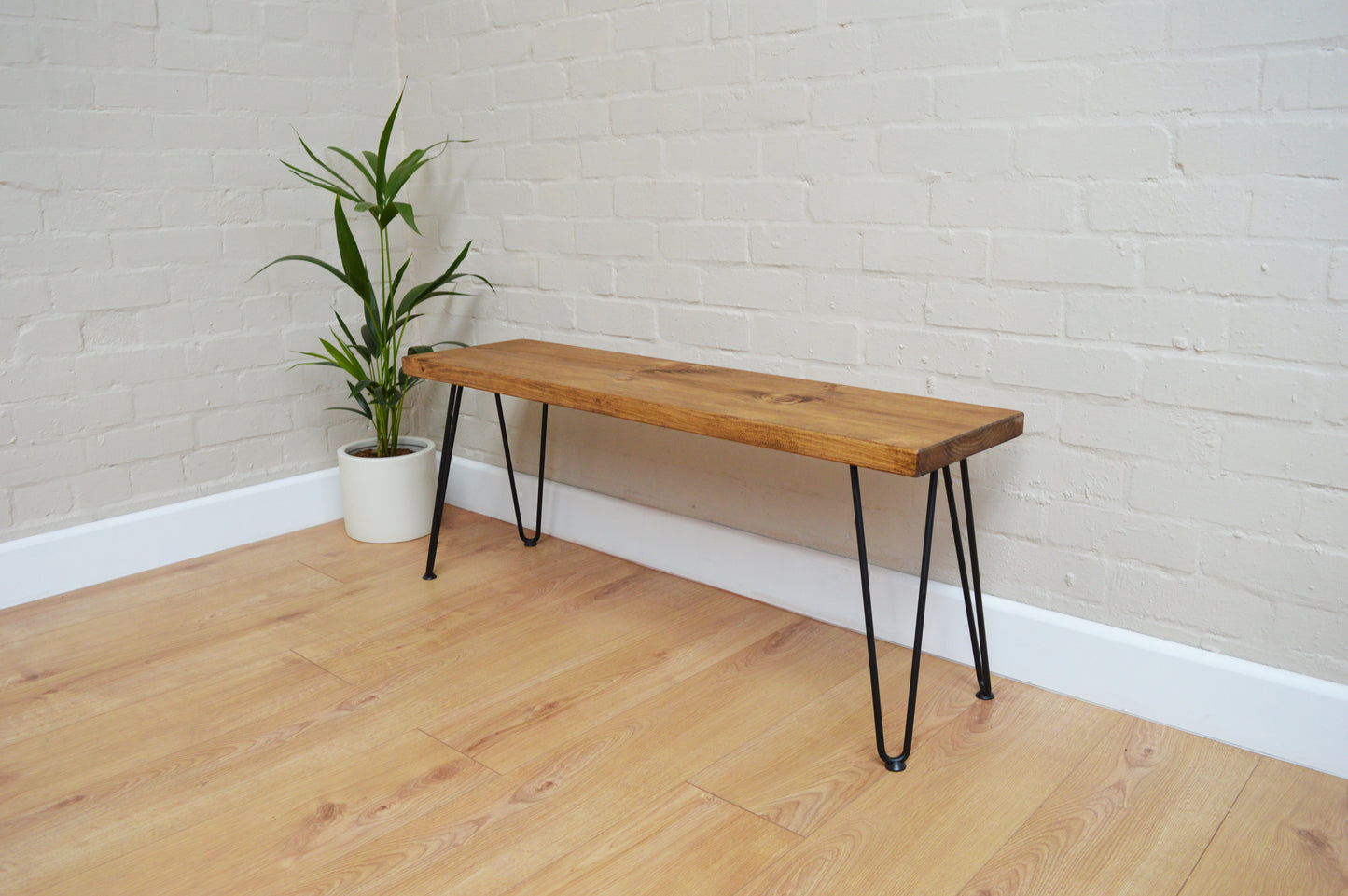 Minimalist Bench with Hairpin Legs