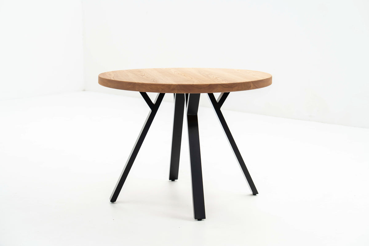 Round Solid Ash Dining Table – Rust and Oak