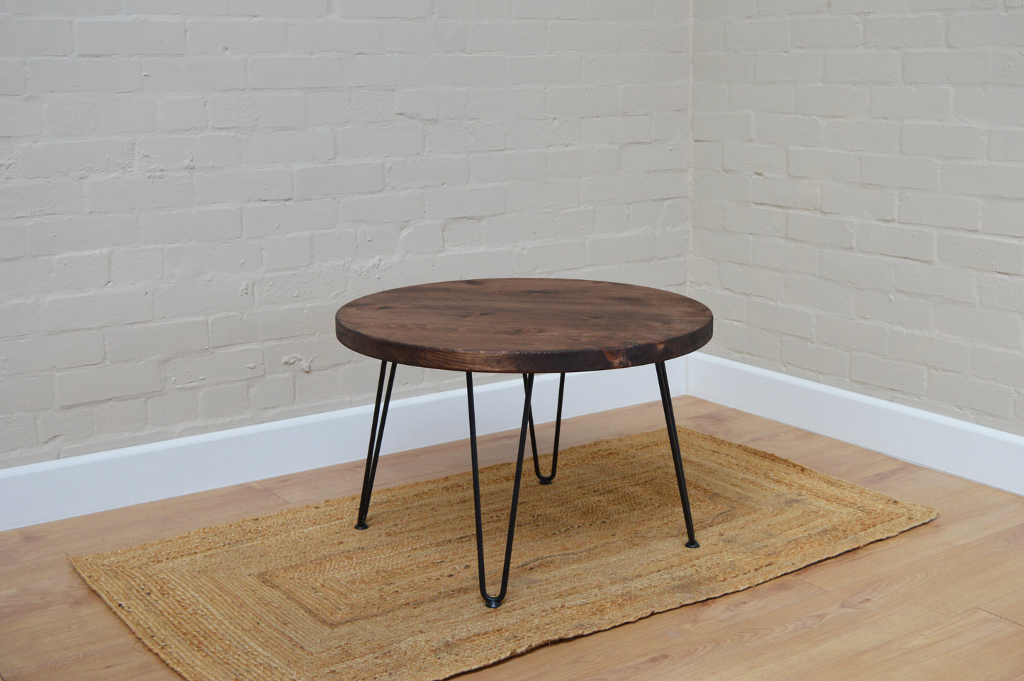 Minimalist Round Coffee table