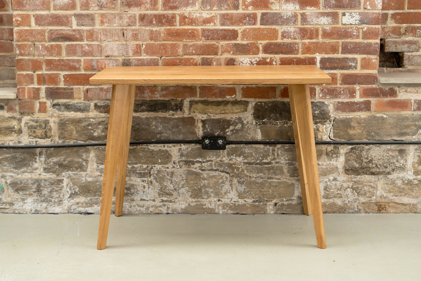Scandinavian Solid Oak Breakfast Bar