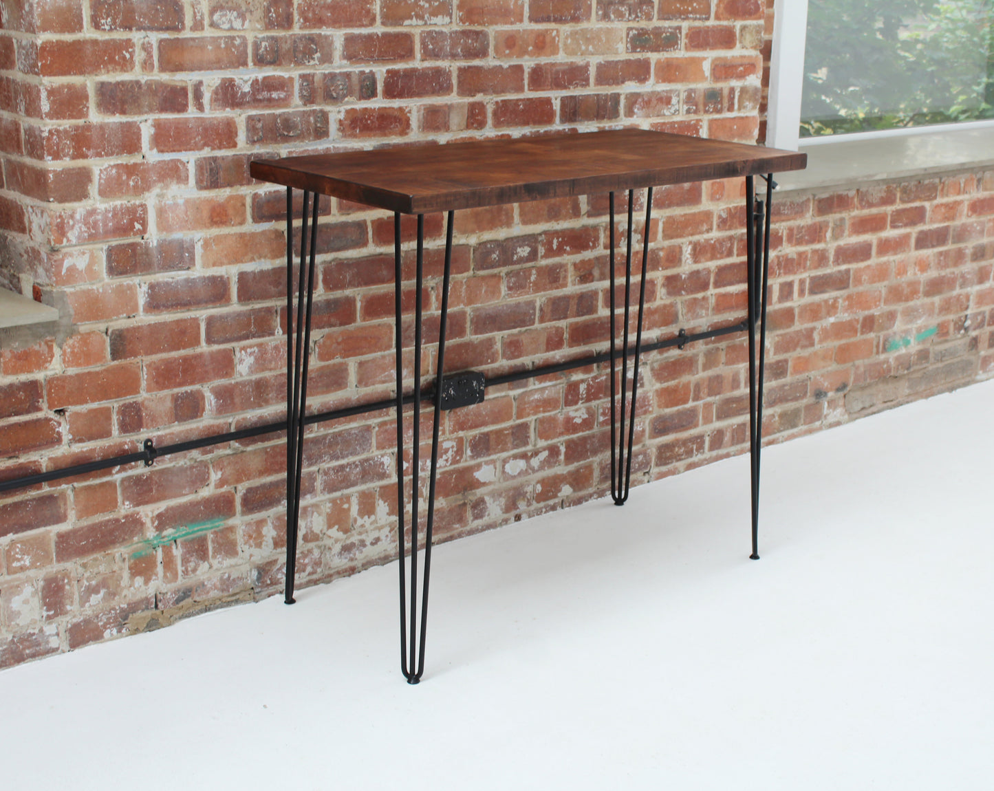 Minimalist Breakfast Bar with Hairpin Legs | Counter