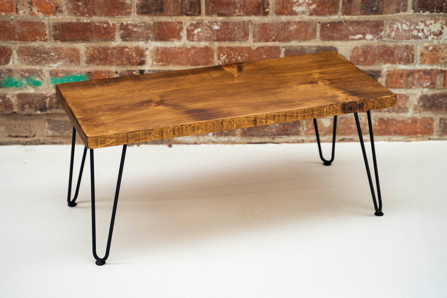 Minimalist Coffee Table with Hairpin Legs